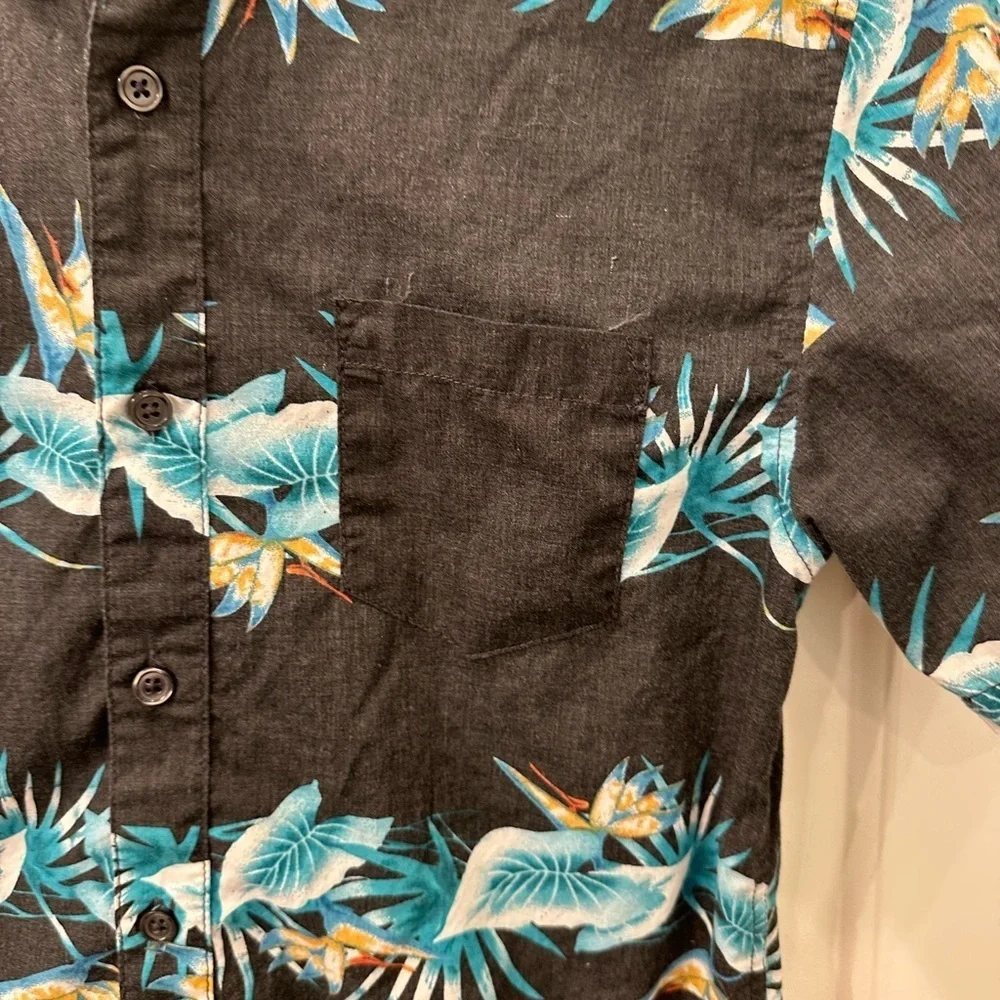 Retrofit Boys Tropical Print Shirt - Black and Blue M 10/12